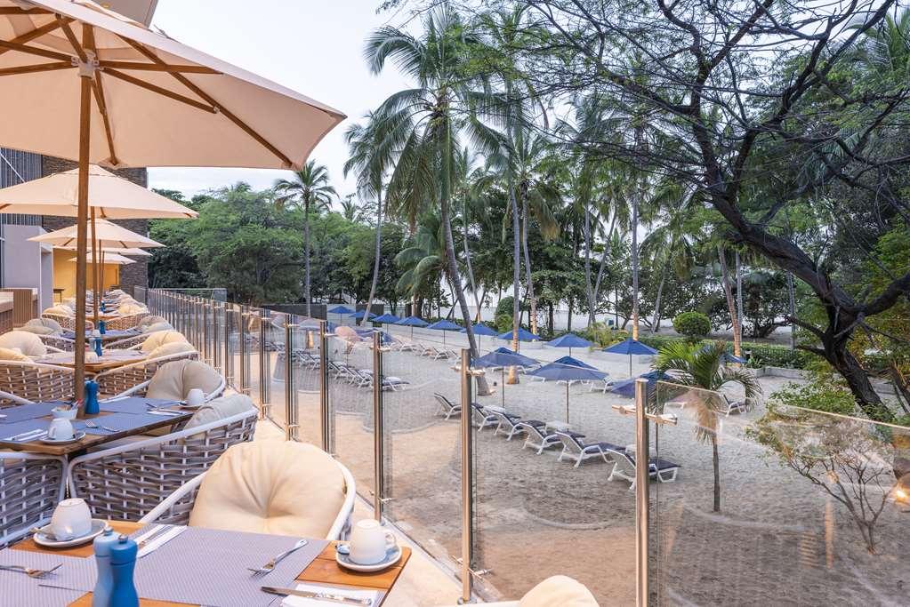 Hilton Santa Marta 호텔 레스토랑 사진
