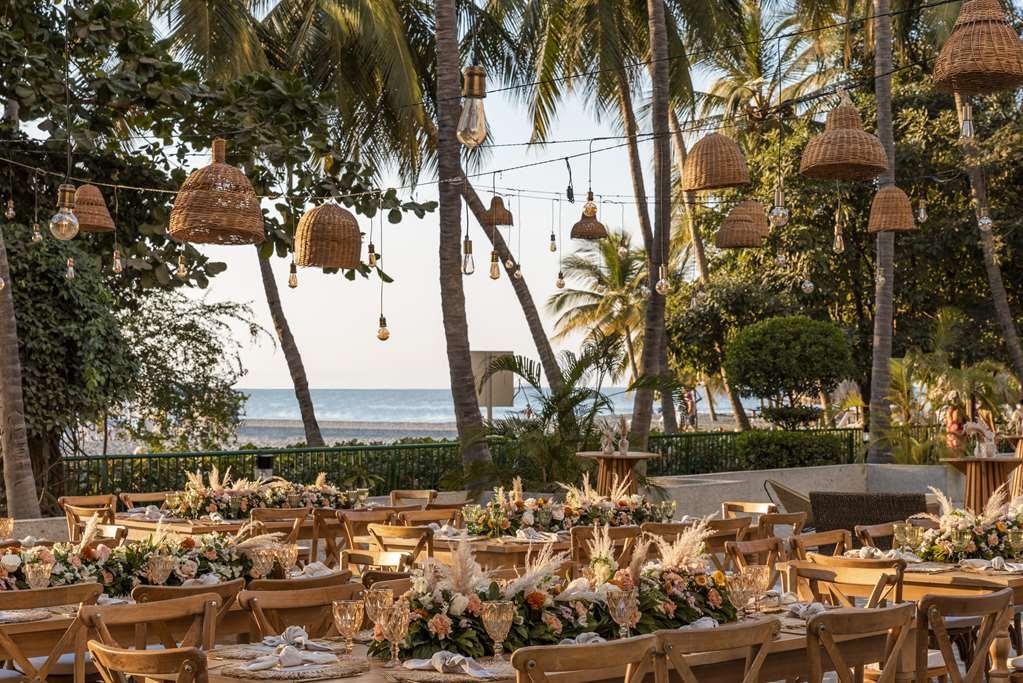 Hilton Santa Marta 호텔 레스토랑 사진