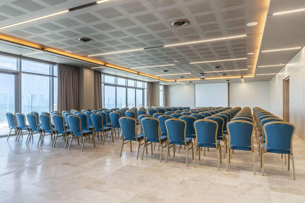 Hilton Santa Marta 호텔 시설 사진